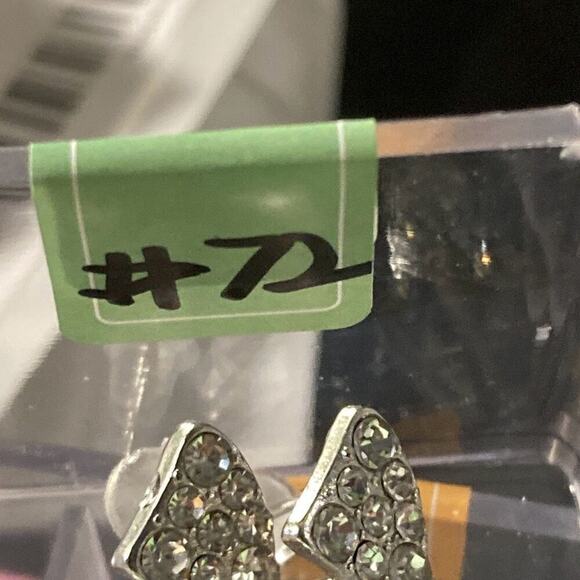 Stud Earrings butterfly bling - Picture 6 of 6